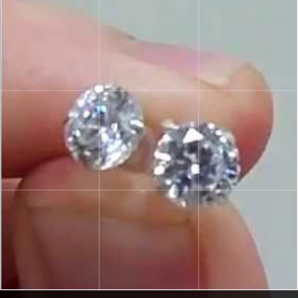 💎 2 CT. Cubic Zirconia Earrings in 14k Solid Gold